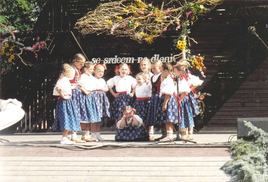 Folklorní soubor Lipta